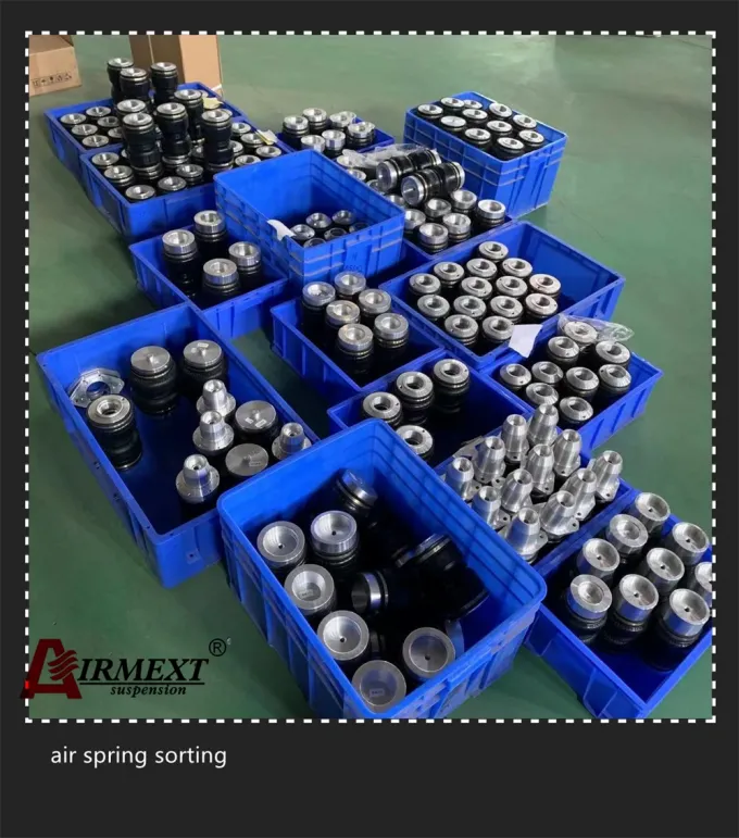 Pour TOYOTA CROWN S210 (2012~) / Pièces détachées Automobiles Nouveau support pneumatique / Coilover de suspension pneumatique / Assemblage de ressort pneumatique AIRMEXT Marque 013 8